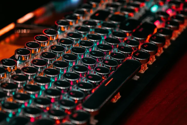 Retro Steampunk Mechanical Keyboard